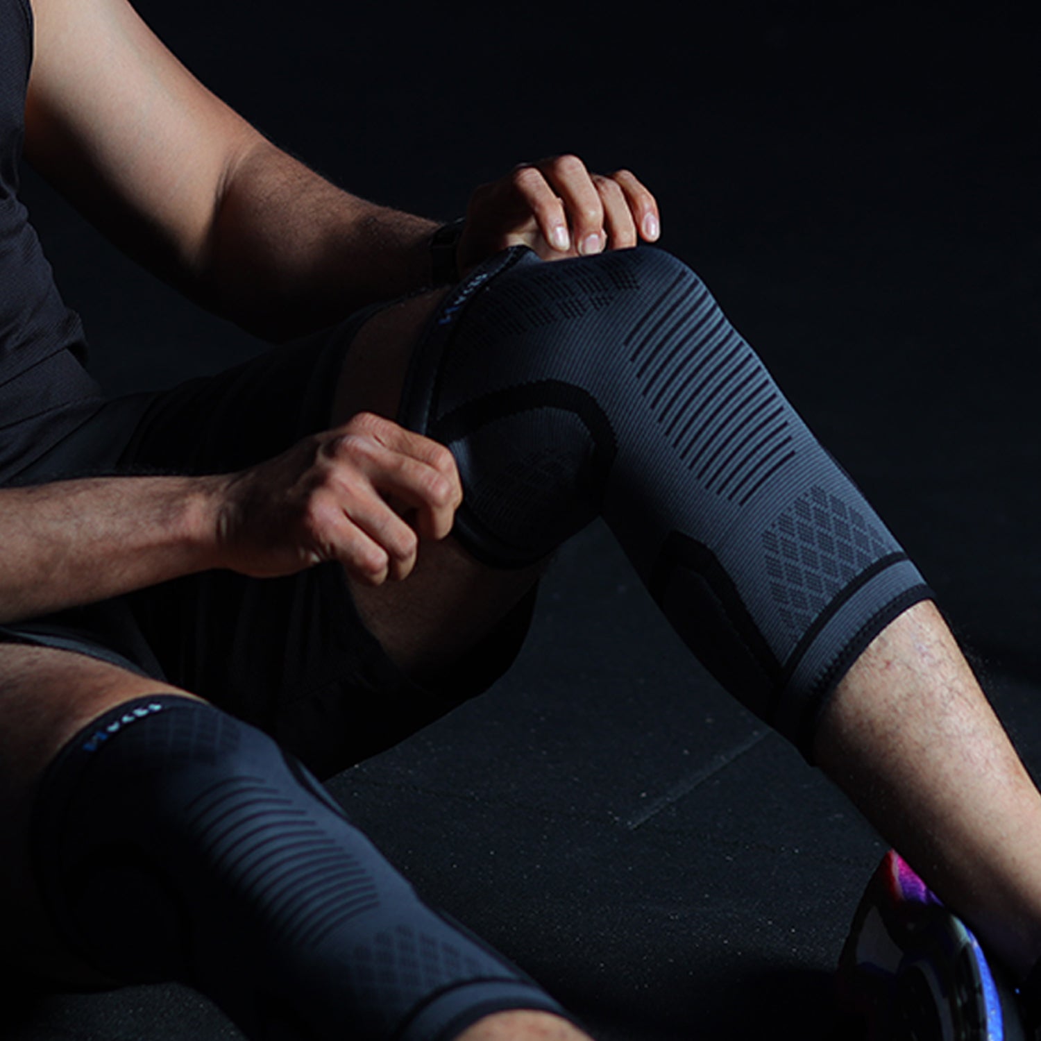 Knee Support Sleeve for Squats Pain Relief